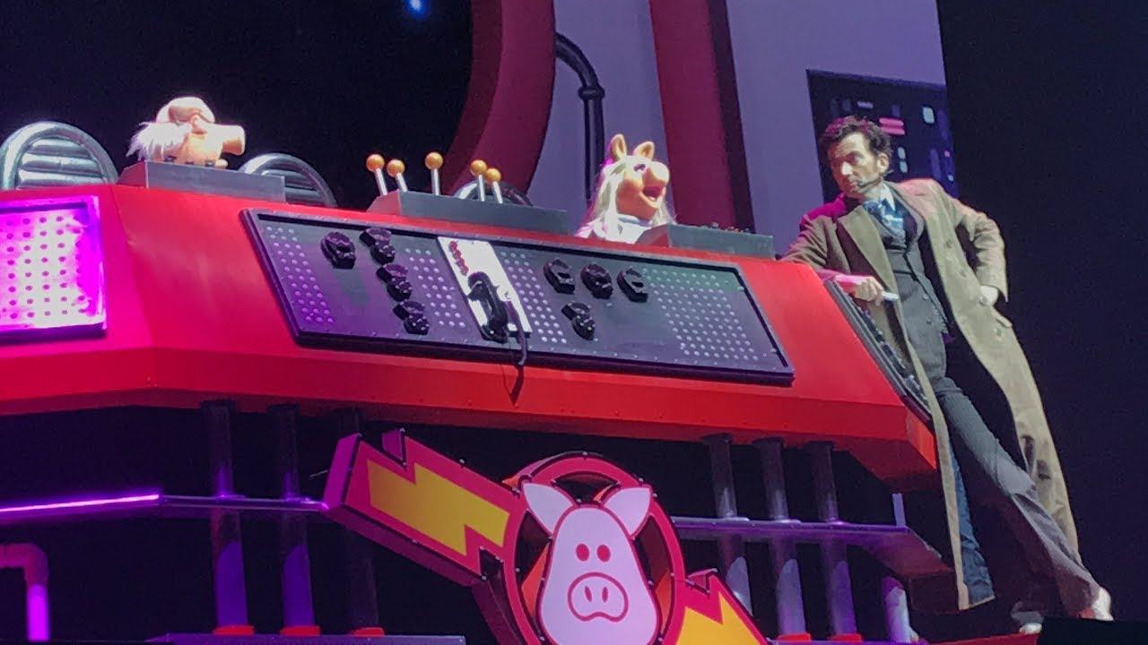 #TheMuppets Take The O2: #PIGSINSPACE #DoctorWho crossover ft #DavidTennant