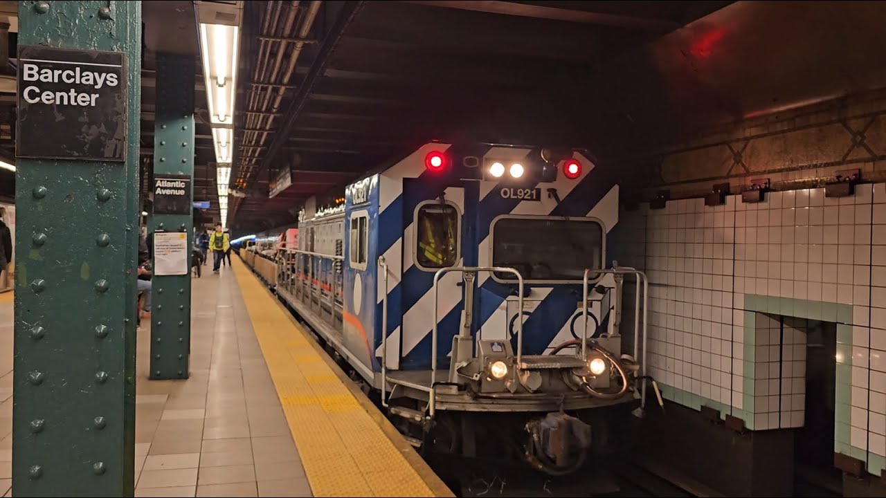 A very late hour of trains at Atlantic Avenue Barclays Center Pacific Street
