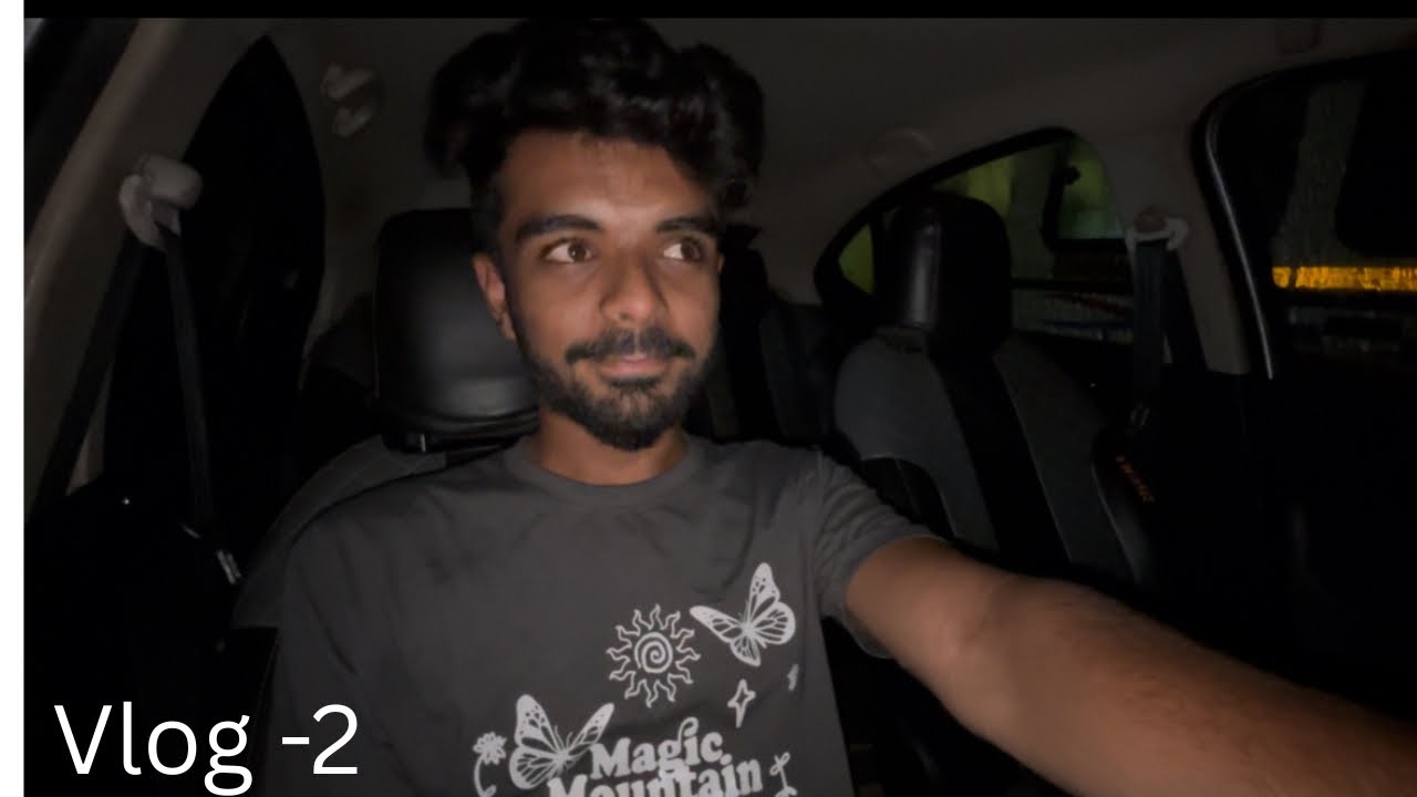 Baarish mein car m fasse 🌨️