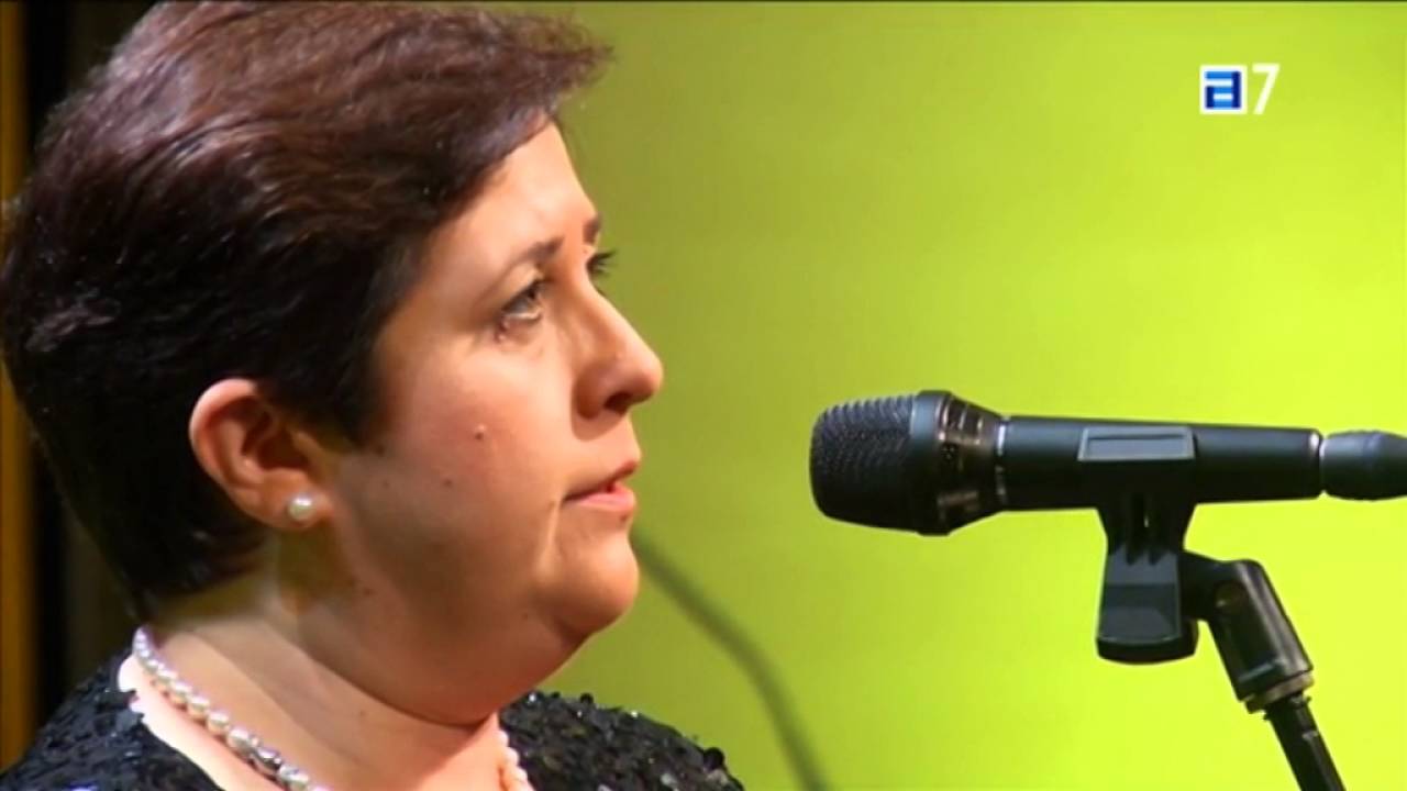 Maria Luisa Martinez ''Anda y señalame un Sitio''