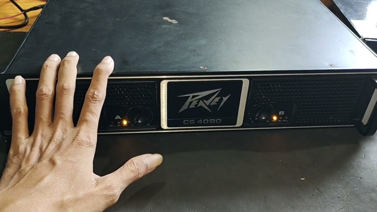 TES 18 IN ASHLEY 18V400 VS POWER PEAVEY