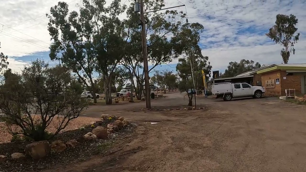 Lightning Ridge information centre @ThisisusTravels
