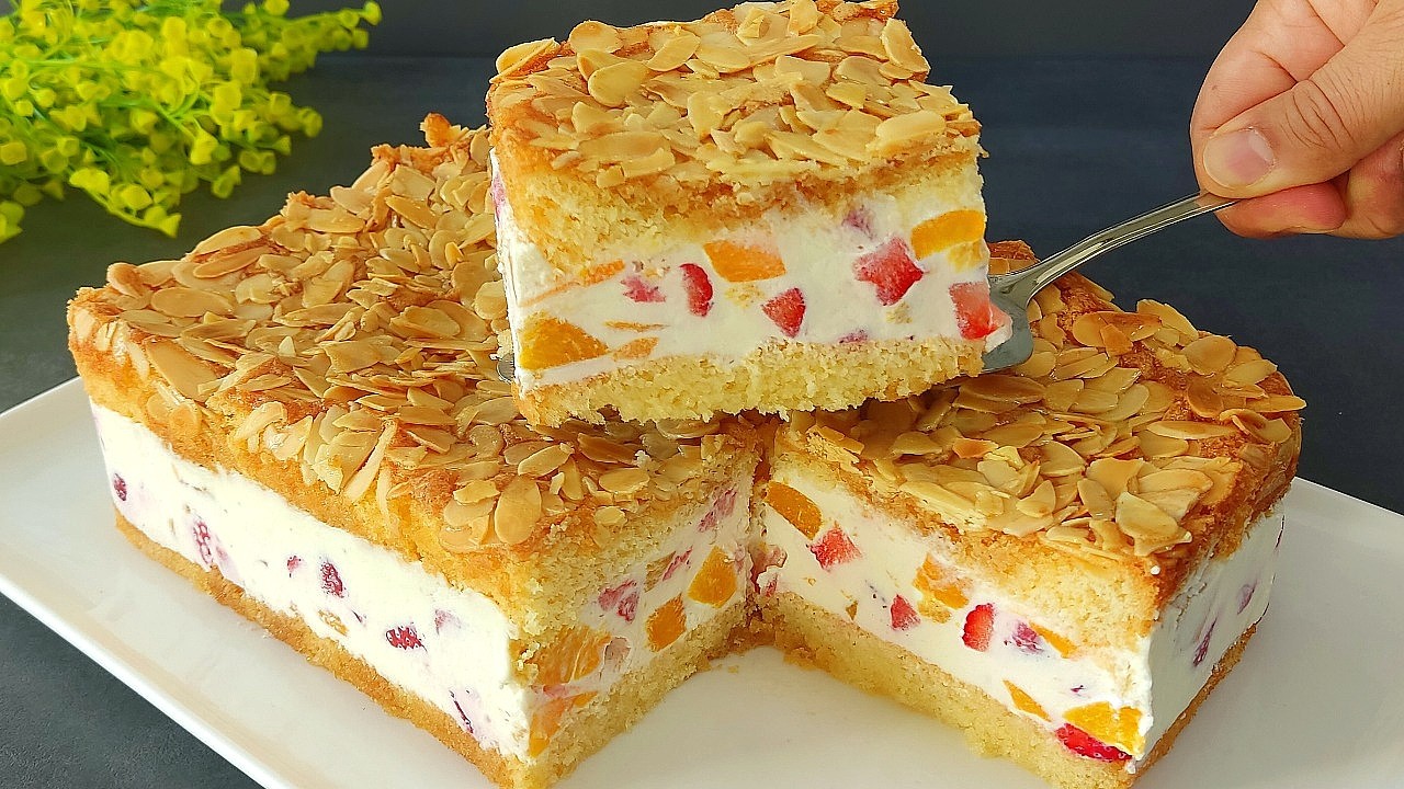 Торт такой вкусный, что я пеку его почти каждый день. Торт, который тает во рту.
