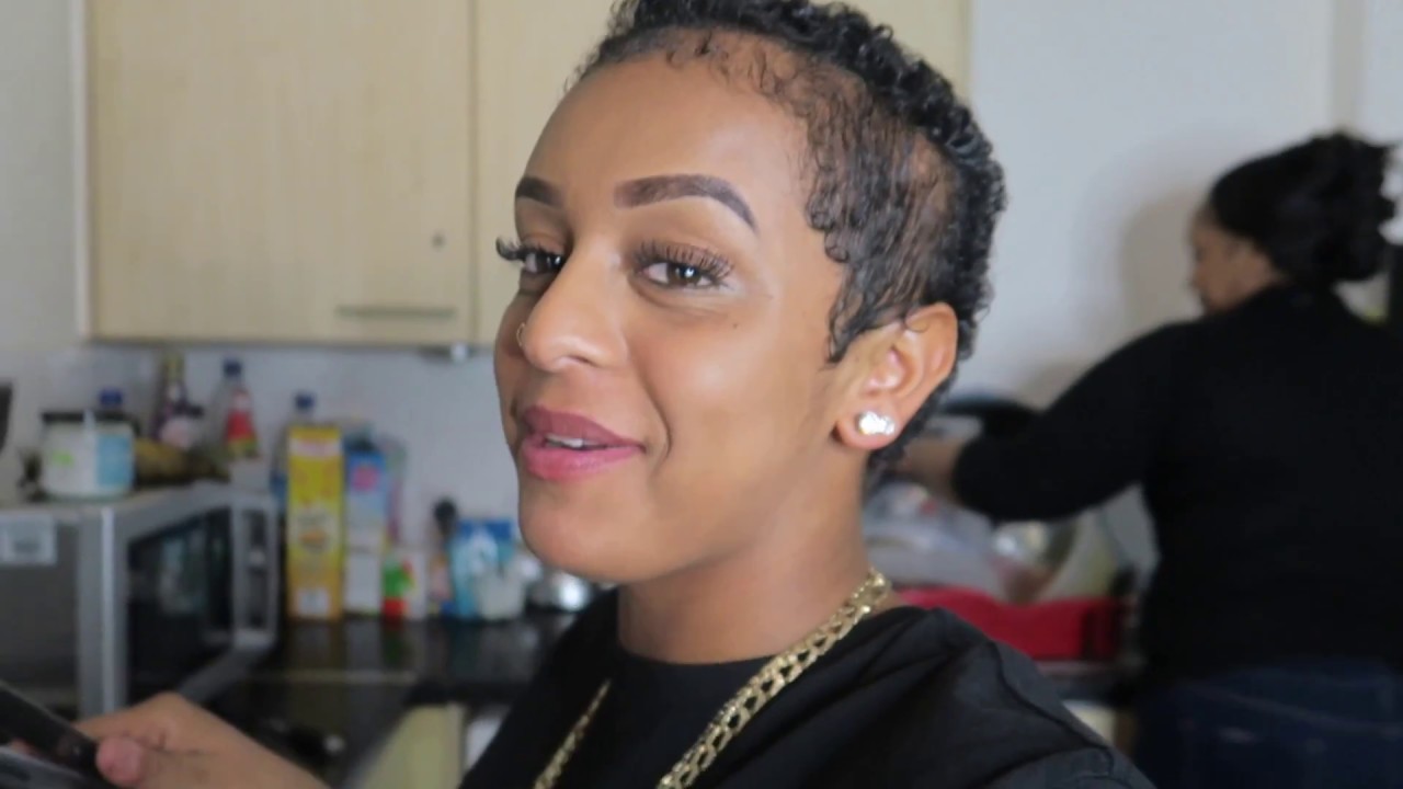 Vlog #7 | I Made Coconut Shrimp | MY NAME IS NOT JENNY!