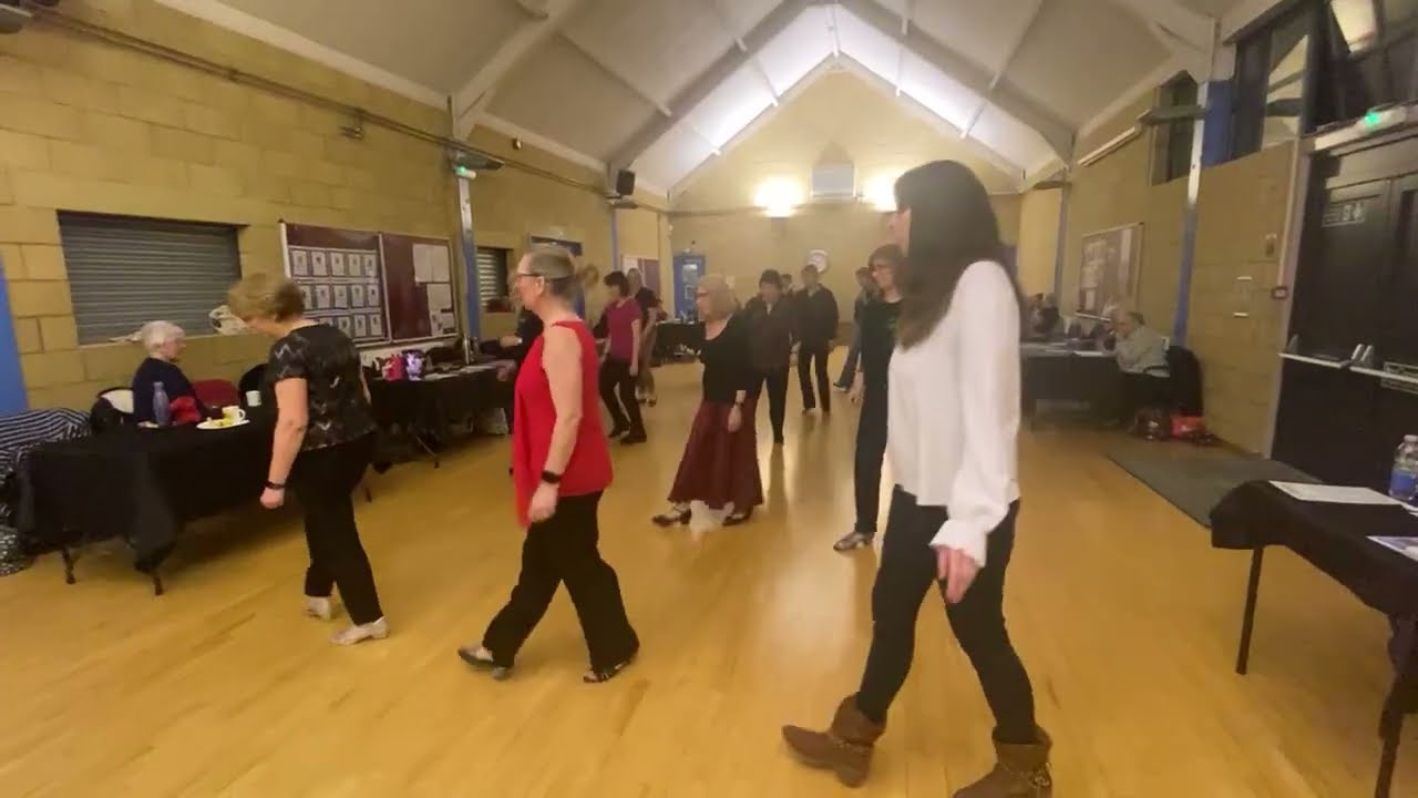 A LITTLE MORE AND MORE - LINE DANCE