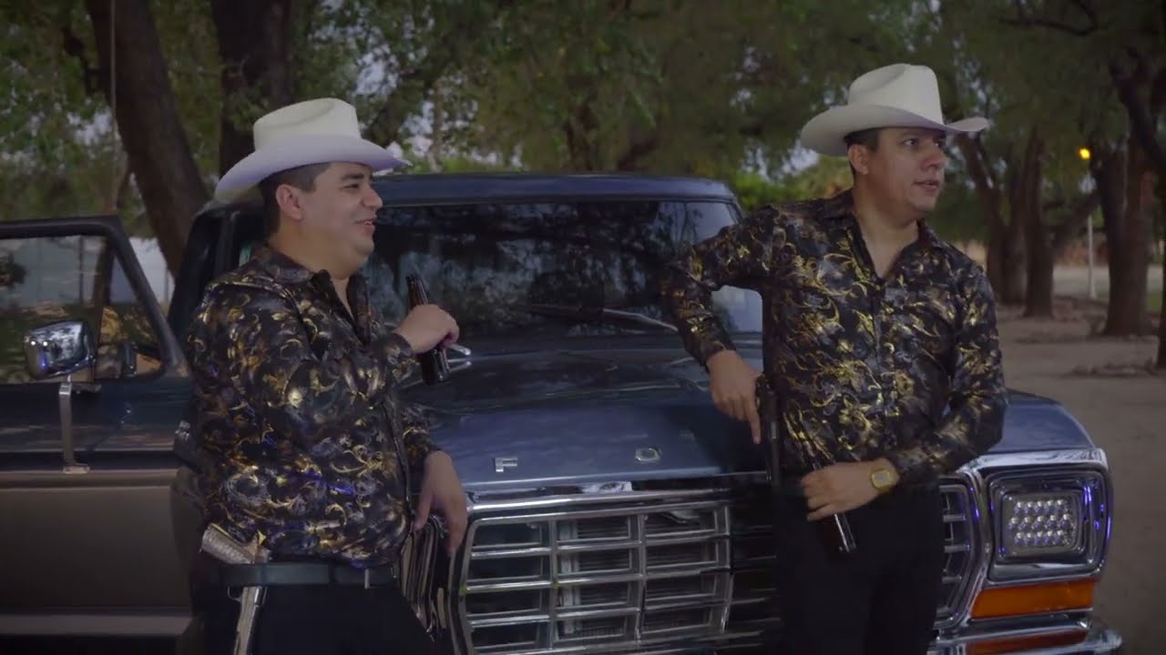 La Bertiniza De Culiacan - Que Las Cuartitos No Falten (Video Oficial)