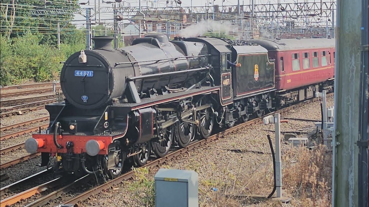 Trains at Crewe Heritage Centre 31/7/2024
