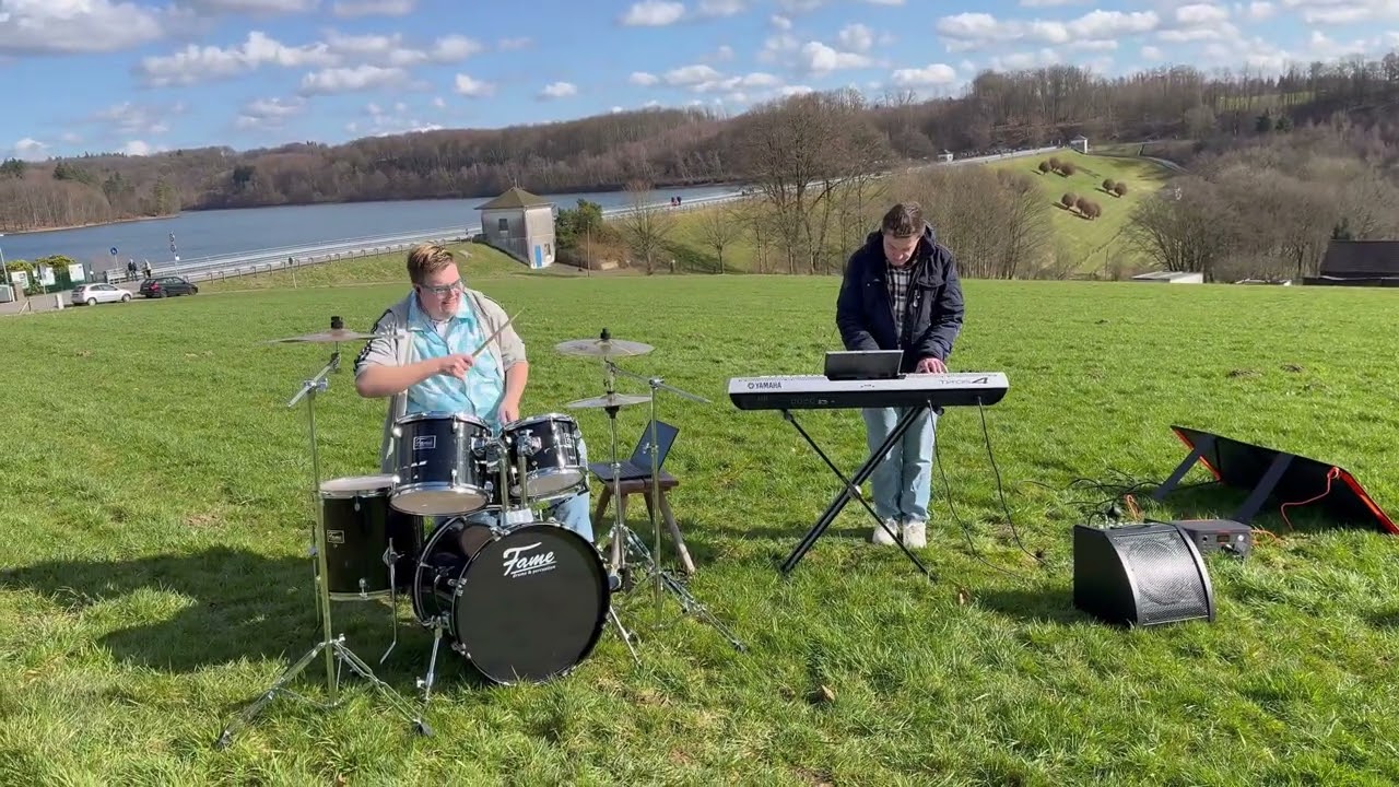 David Guetta - Titanium ft. Sia - by. Joel Krämer & Matthias Fox (Official Cover Musicvideo) [4K]