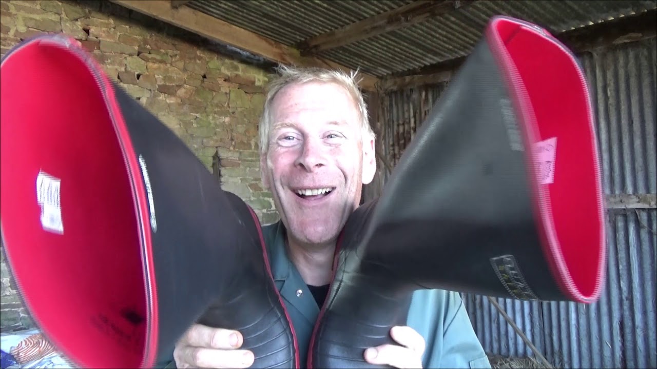 I've got a new pair of wellies.Skellerup Wellington boot review