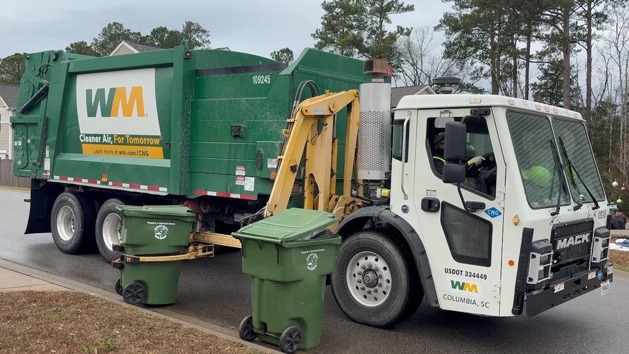 Waste Management - Mack LR Heil Python CNrG