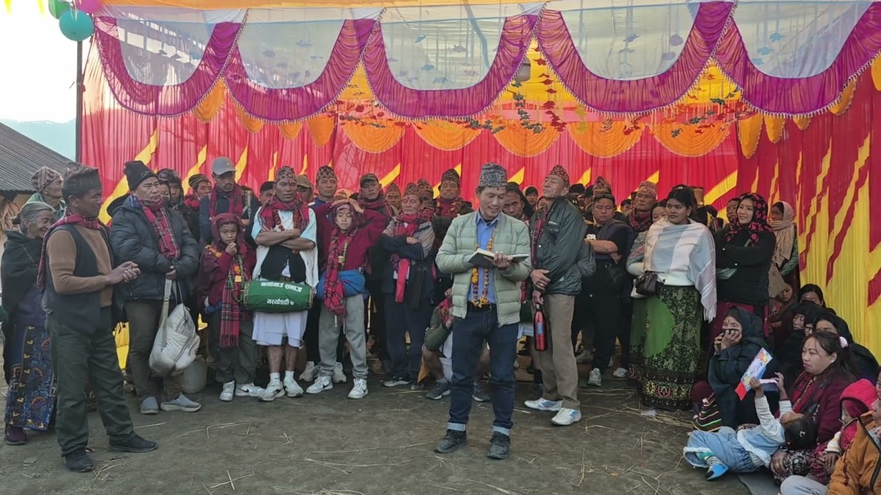 म. गा.पा. -७ का वडा सदस्य आदरणीय सोल्टीबाट  भन्जा जेम्स गुरुङको शुभ पुटपुटेको आयव्यय घोषणा गर्दै 