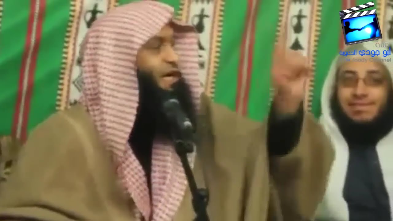 رأت في المنام انها في القبر ويخرج من فمها ومن فرجها نار!