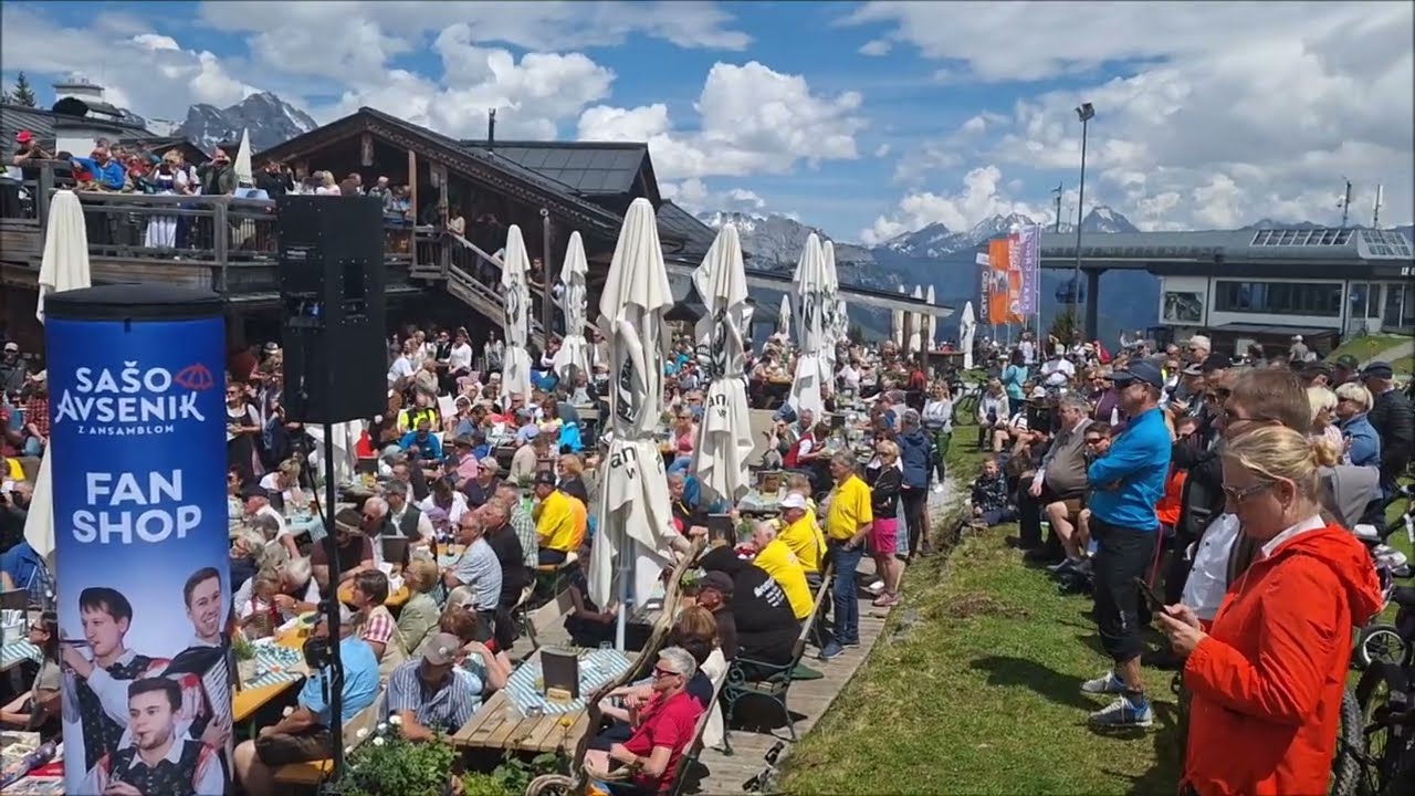 Sašo Avsenik & seine Oberkrainer - Hoch auf den Bergeshöh'n