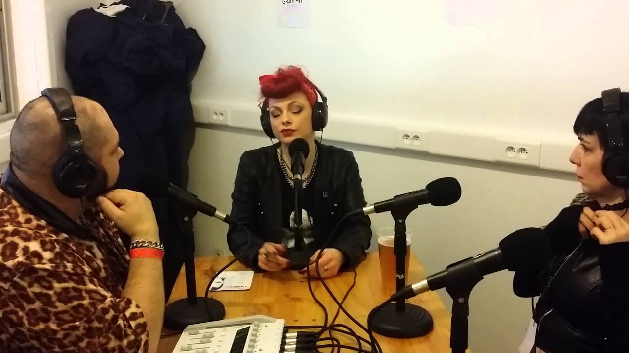 Interview Julie Von Trash par Nanoo et Luc pour GRAF HIT