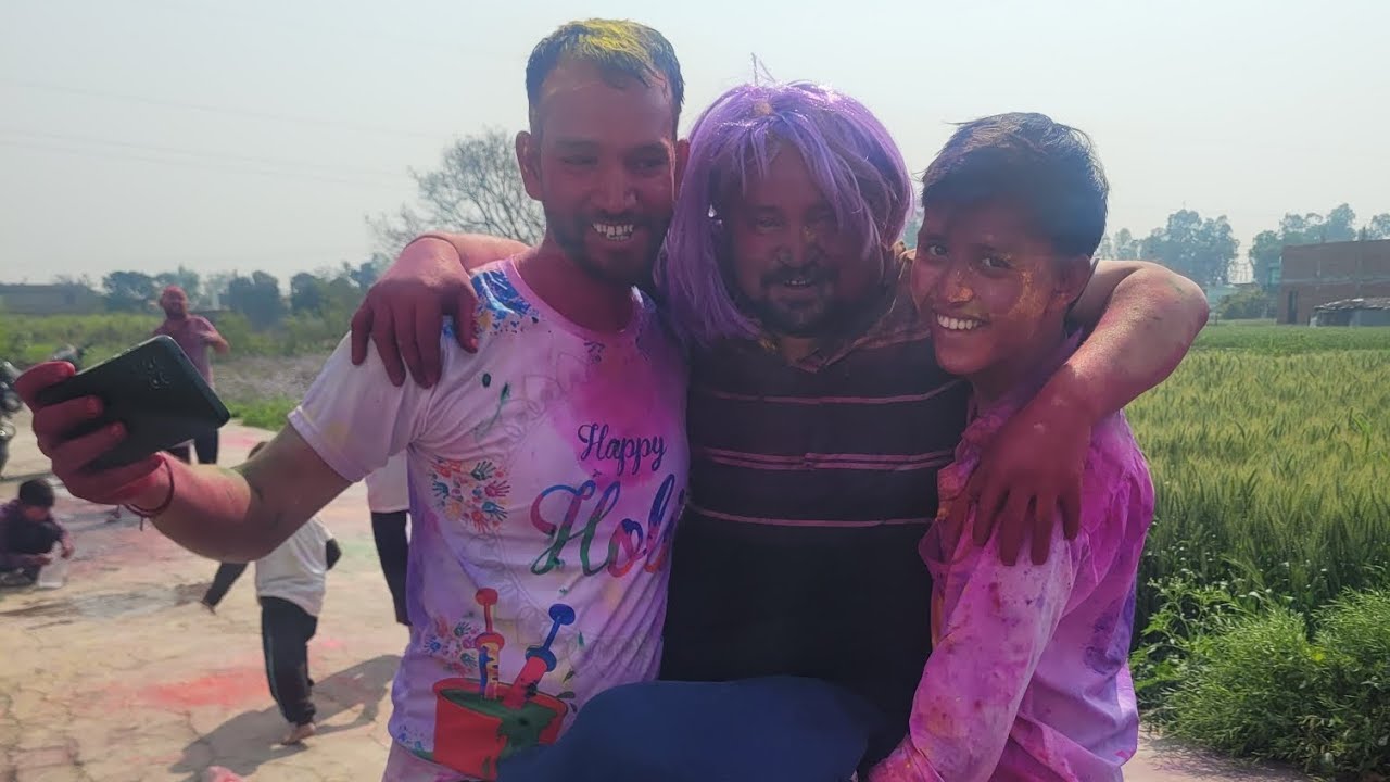 Holi ka damal 🤣🤣🎊🎉😍🥰