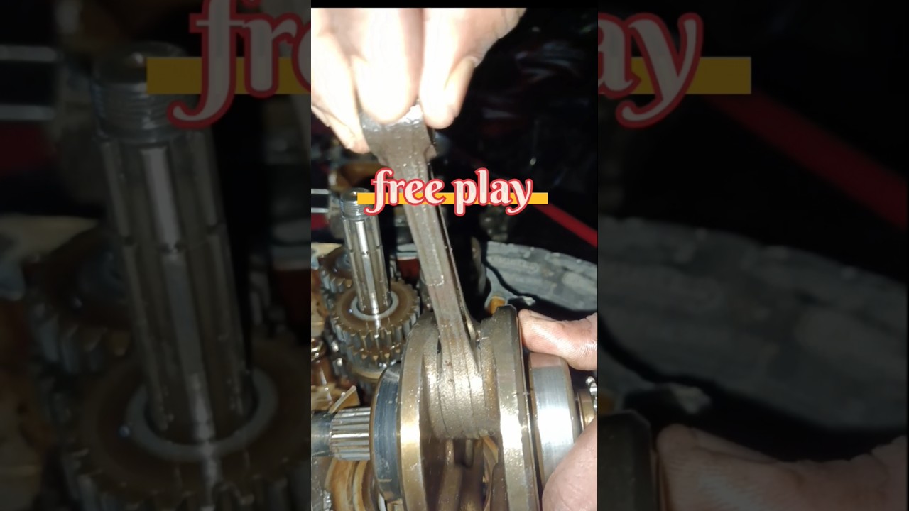 How To Check Bike Engine Crankshaft #automobile #bike #mechanic #trending #crankshaft