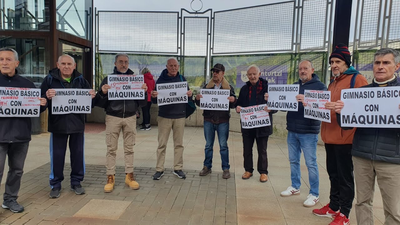 Los usuarios del gimnasio básico de Santurtzi convocan una concentración de protesta