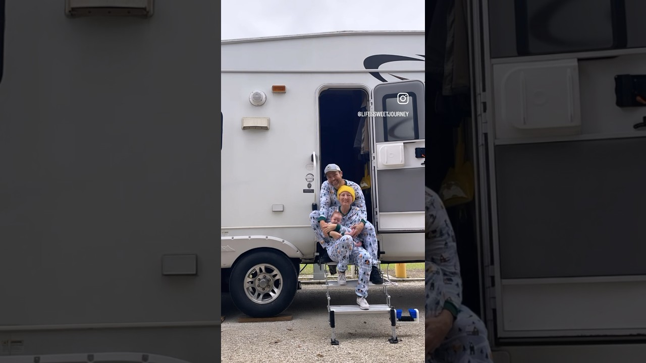 Baby&rsquo;s First RV Christmas ❤️💚 #rving #babysfirstchristmas