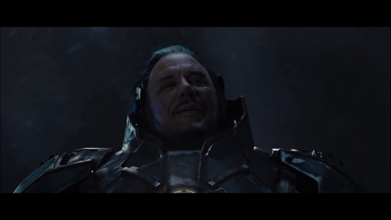 Homem de ferro e maquina de combate vs chicote Negro DUBLADO | Homem de ferro 2 (2010)