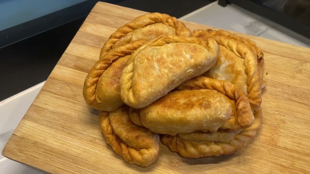 PASTELITOS DE POLLO