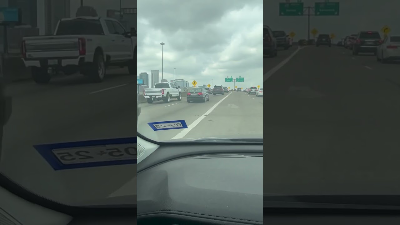 How to properly drive in Houston 101 #trending #viralvideo #houston #driving #traffic