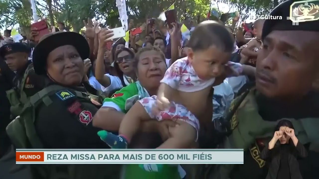 Papa Francisco celebra missa para 600 mil pessoas no Timor Leste