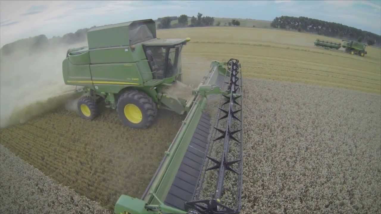 Gutfluss erleben - Das neue 12,2m JD 640D Draper-Schneidwerk im Hochertrags-Weizen