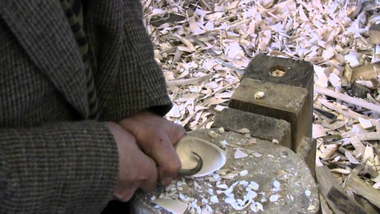 using the mora 164 hook knife