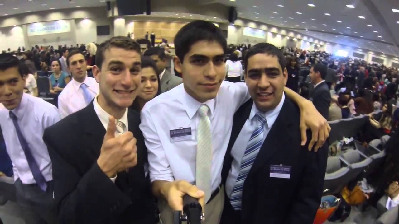 Salón de asambleas EZEIZA ARGENTINA, Testigos de jehova 2014