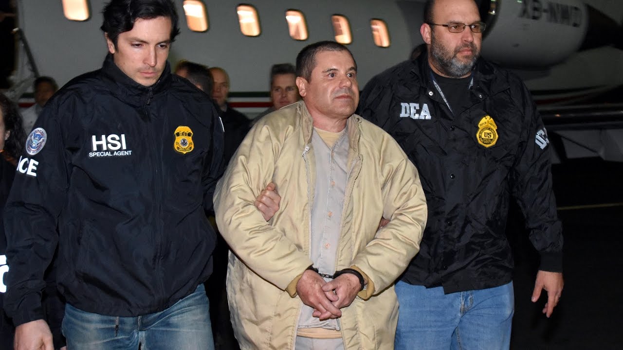 Footage of 'El Chapo' arriving to the US