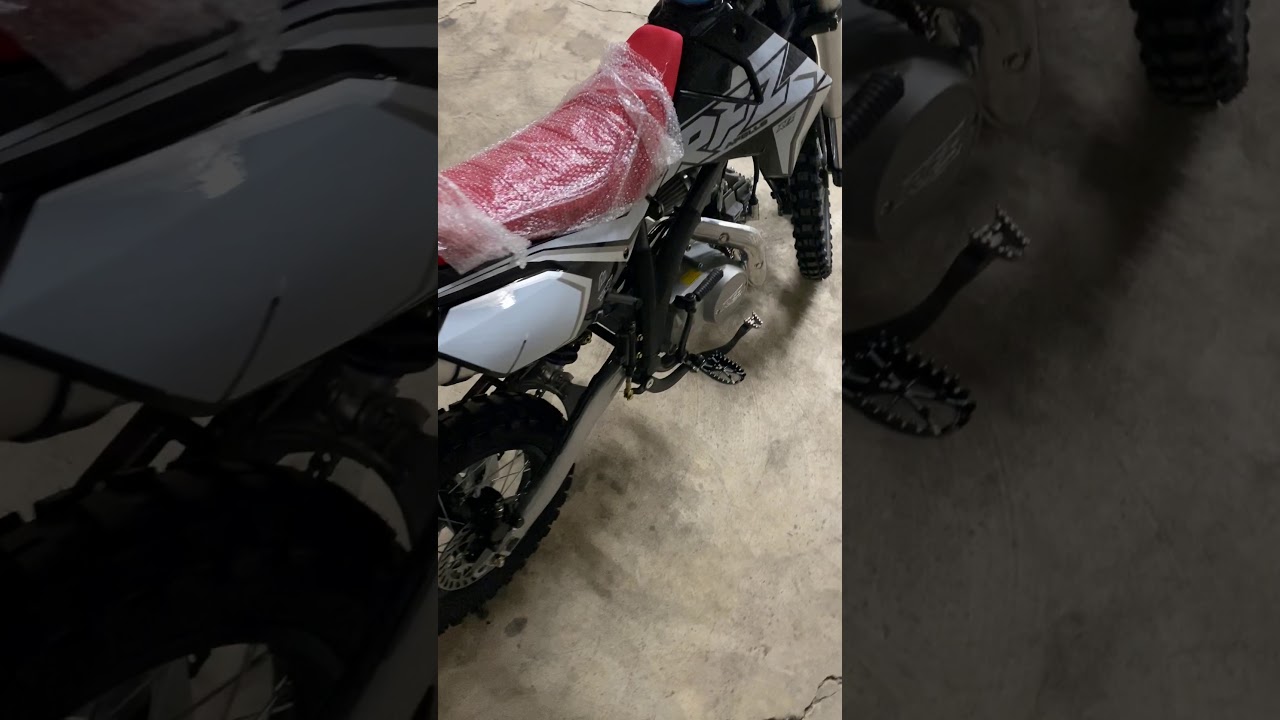 Apollo DB-X18 125cc