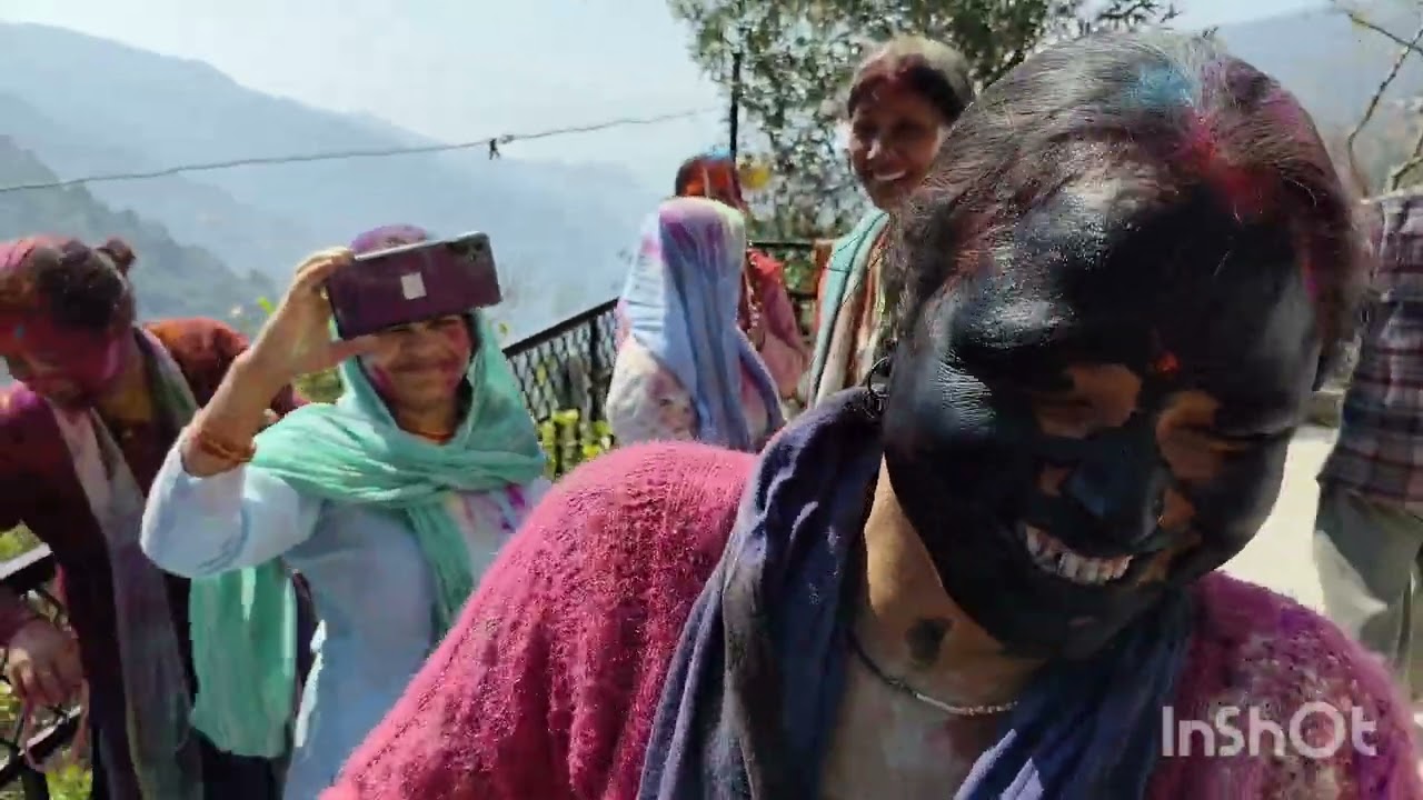 Kaljikhal वासियों ने मनाई जम के होली 🫟