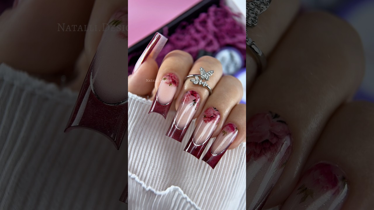 Винтажная открытка на ногтях 💅🙂