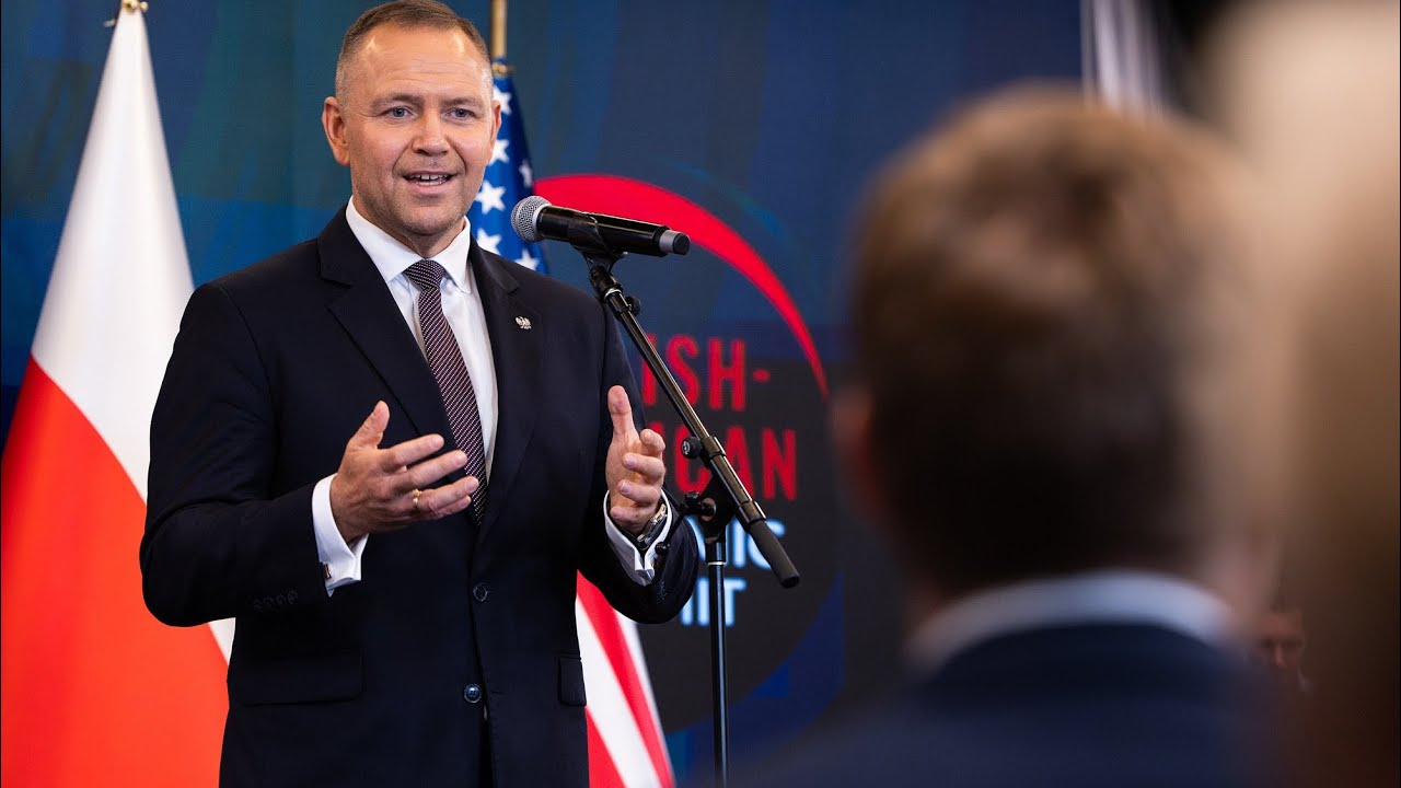 Wystąpienie Prezydenta RP podczas wręczenia odznaczeń państwowych w siedzibie Instytutu Pileckiego.