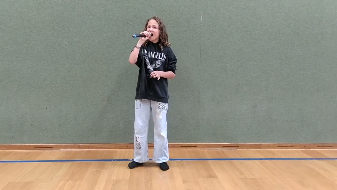 PAULINE - I´m already ready to fly