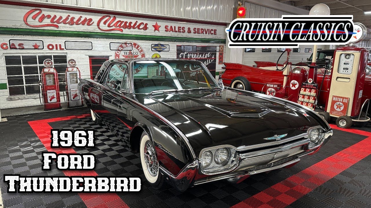1961 Ford Thunderbird | Cruisin Classics