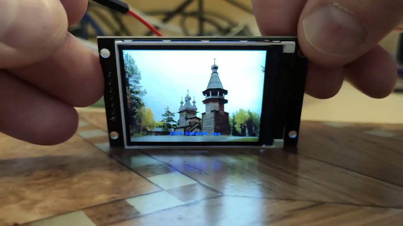 W801 + 2.0 TFT SPI 240x320 GMT020-02, углы обзора