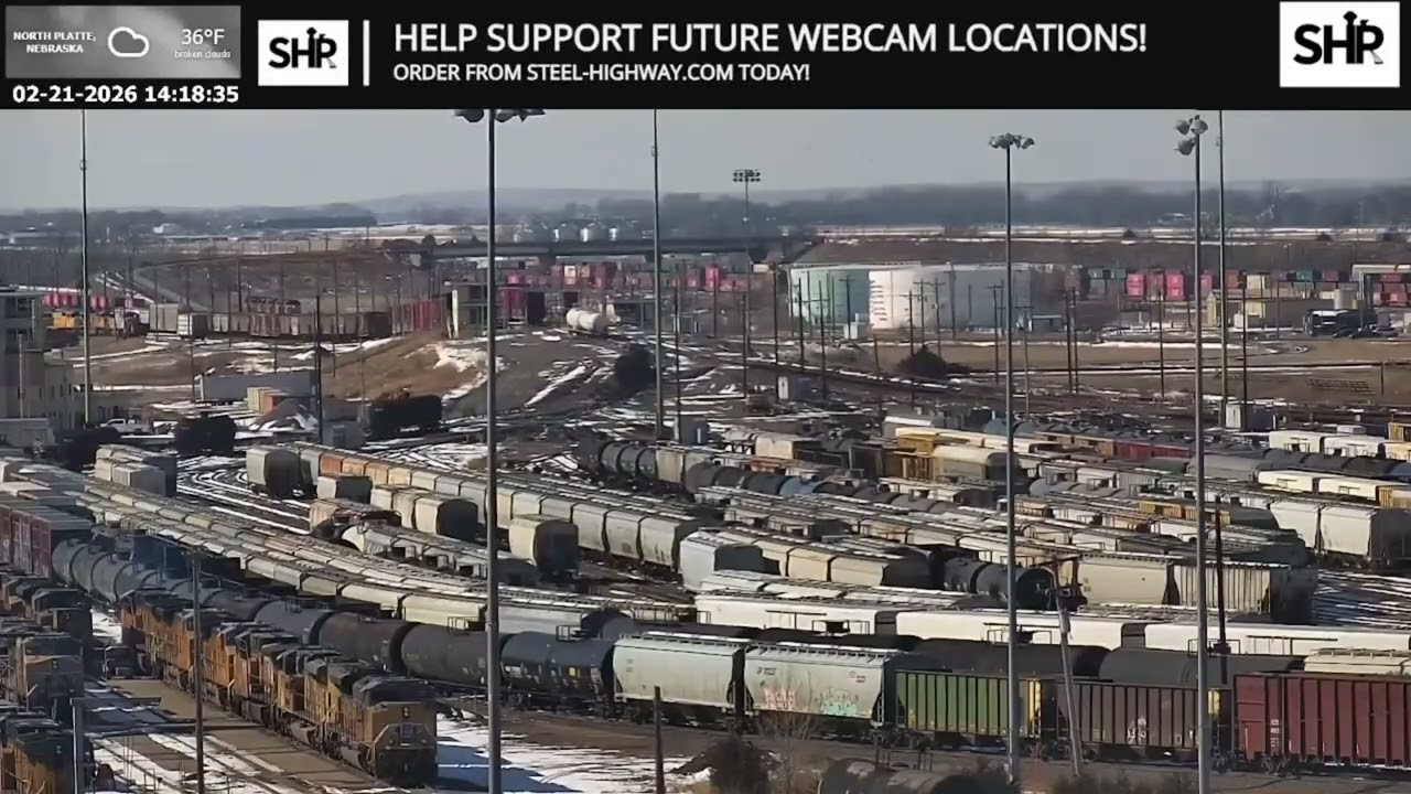 UP heritage unit 1989 is heading to his train at Bailey yard, North Platte, NE