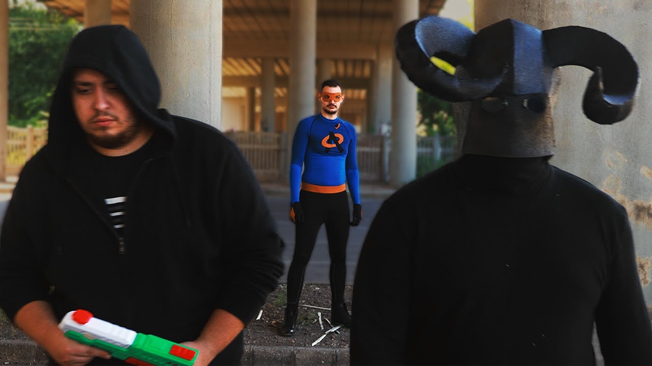 Kapitány bajban | Átlagos Kapitány 4.rész