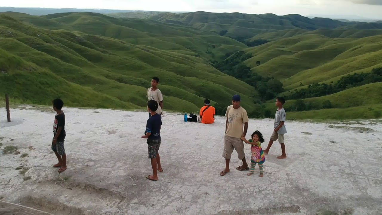 Wisata Kuda Bukit Wairinding Sumba Timur
