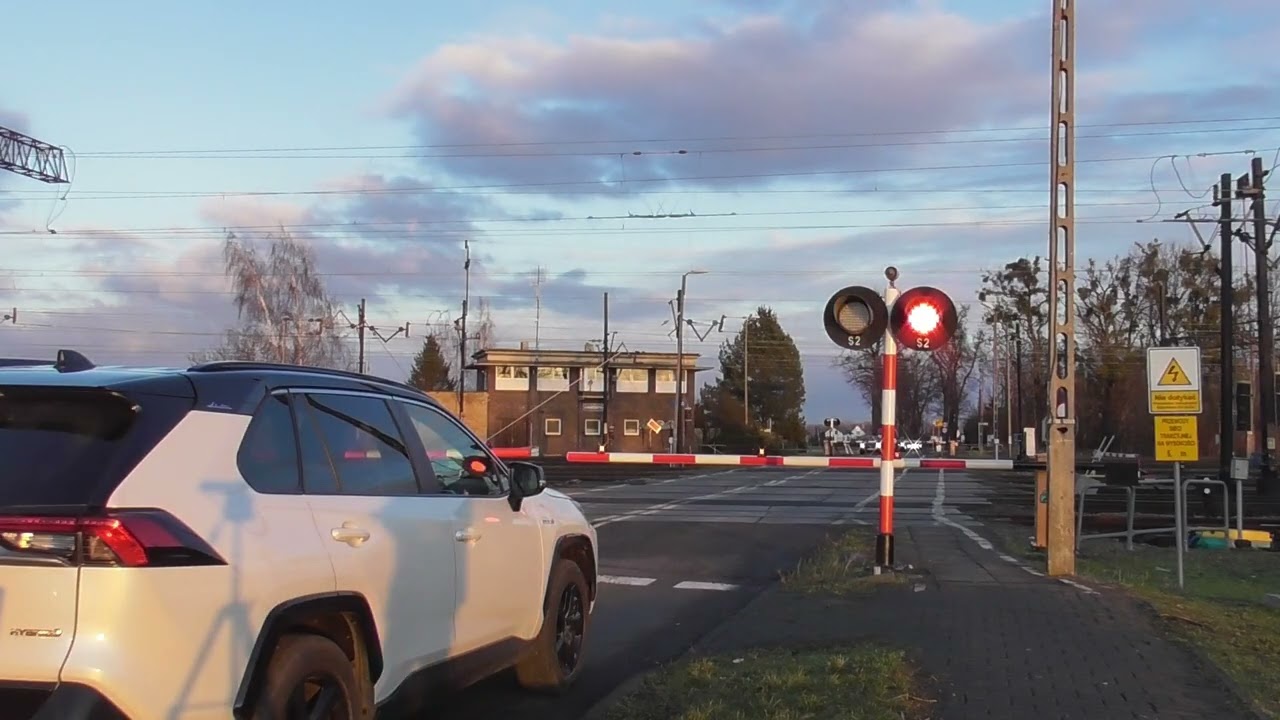 Przejazd kolejowy Chałupki #2 (PL) - 27.1.2026 / Railroad crossing