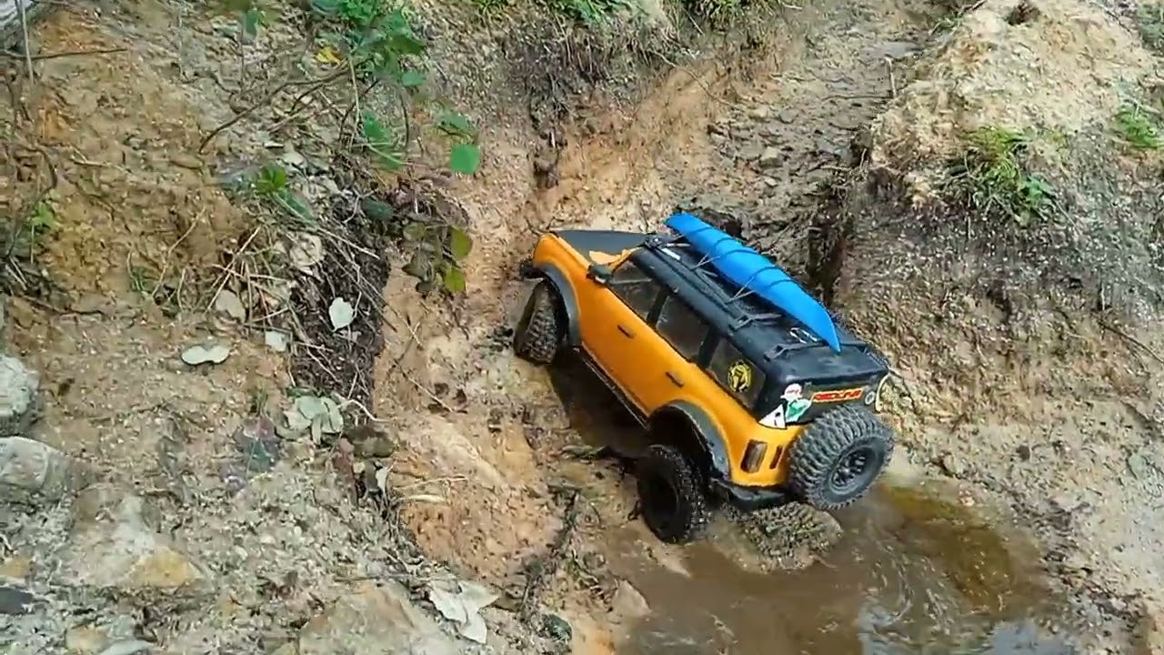 CrawlerLand Sintra Portugal Scale Park 