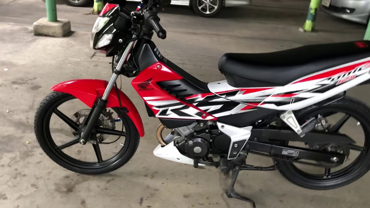 Honda sonic 125  สวยๆเดิมๆ เหมือนออกศูนย์