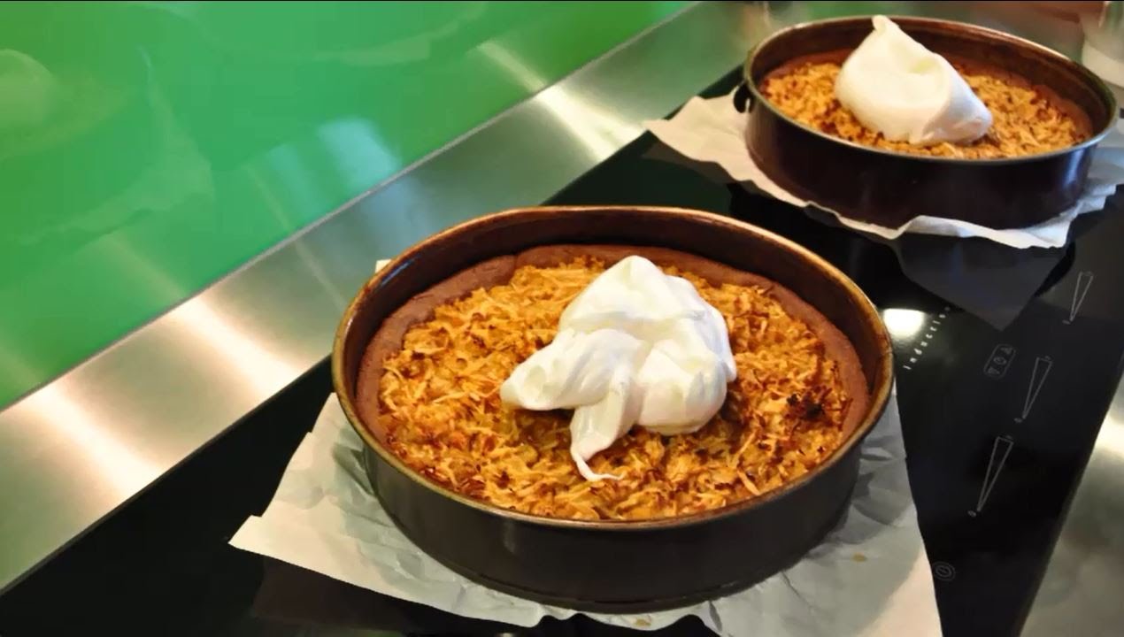 UFA-Revue Rezeptb&auml;uerin Maja Singer