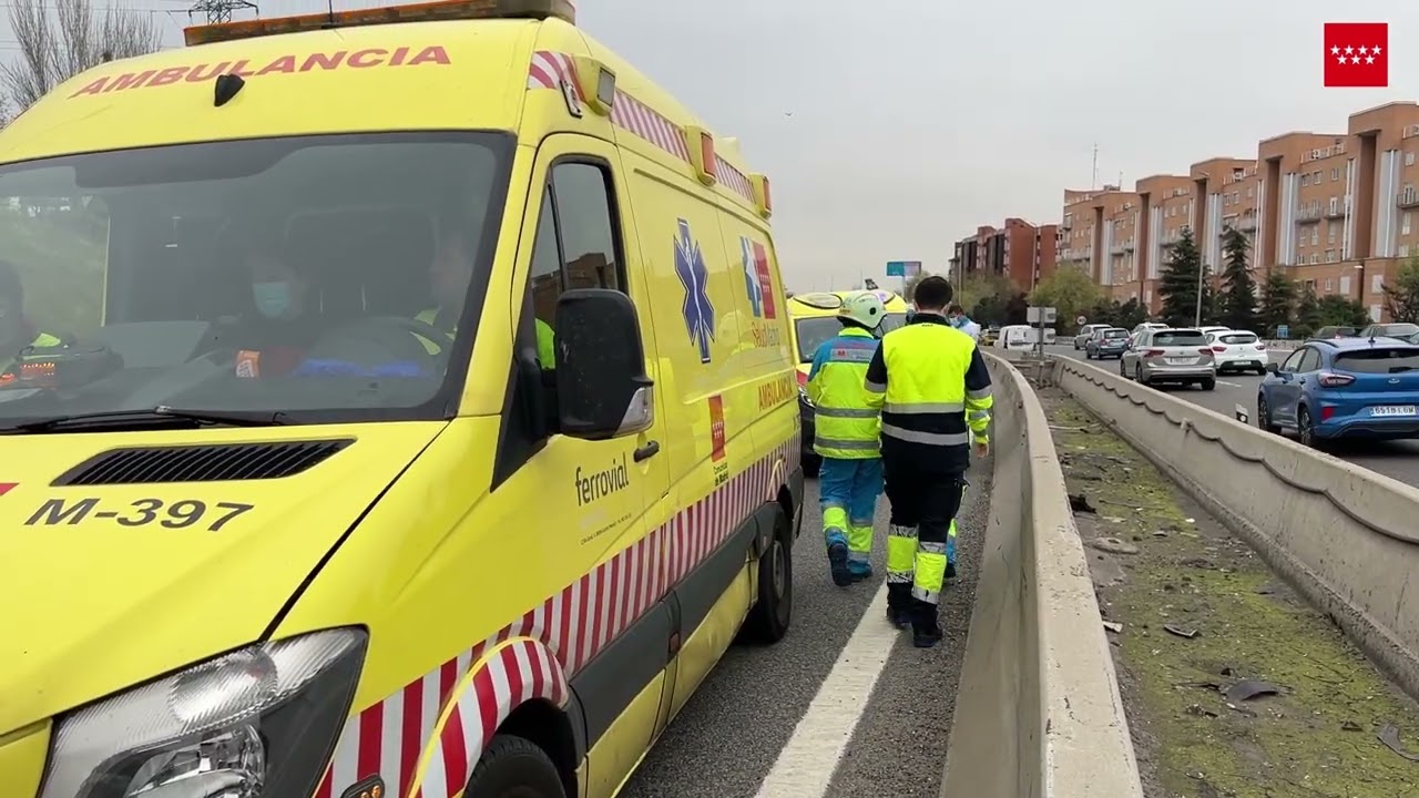 Accidente de tráfico A5 km. 12 (Alcorcón). Un motorista herido grave