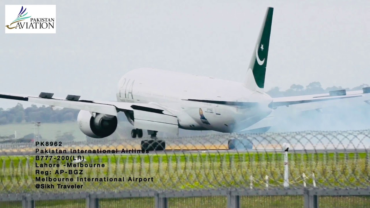 PIA historic special flight to Melbourne airport in Australia, PK8962