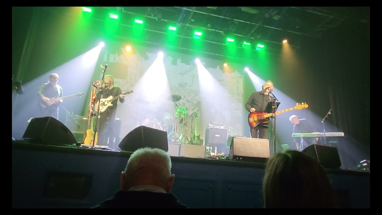 Pat McManus Ballyshannon  Lifetime Achievement Award joined by Horslips Barry Devlin & Jim Lockhart