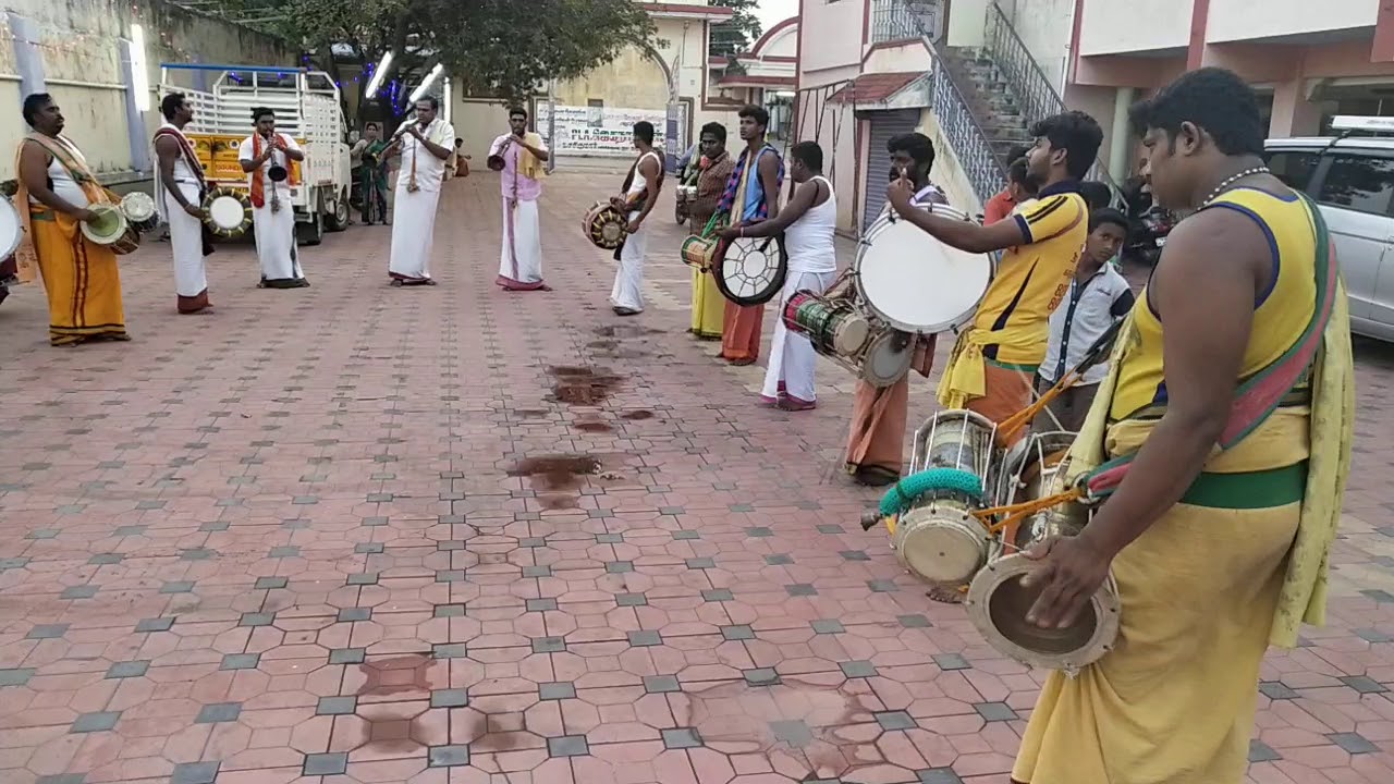 கே எம் சரவணன் பம்பை குழு காவேரிப்பட்டினம் கிருஷ்ணகிரி மாவட்டம்9842054007