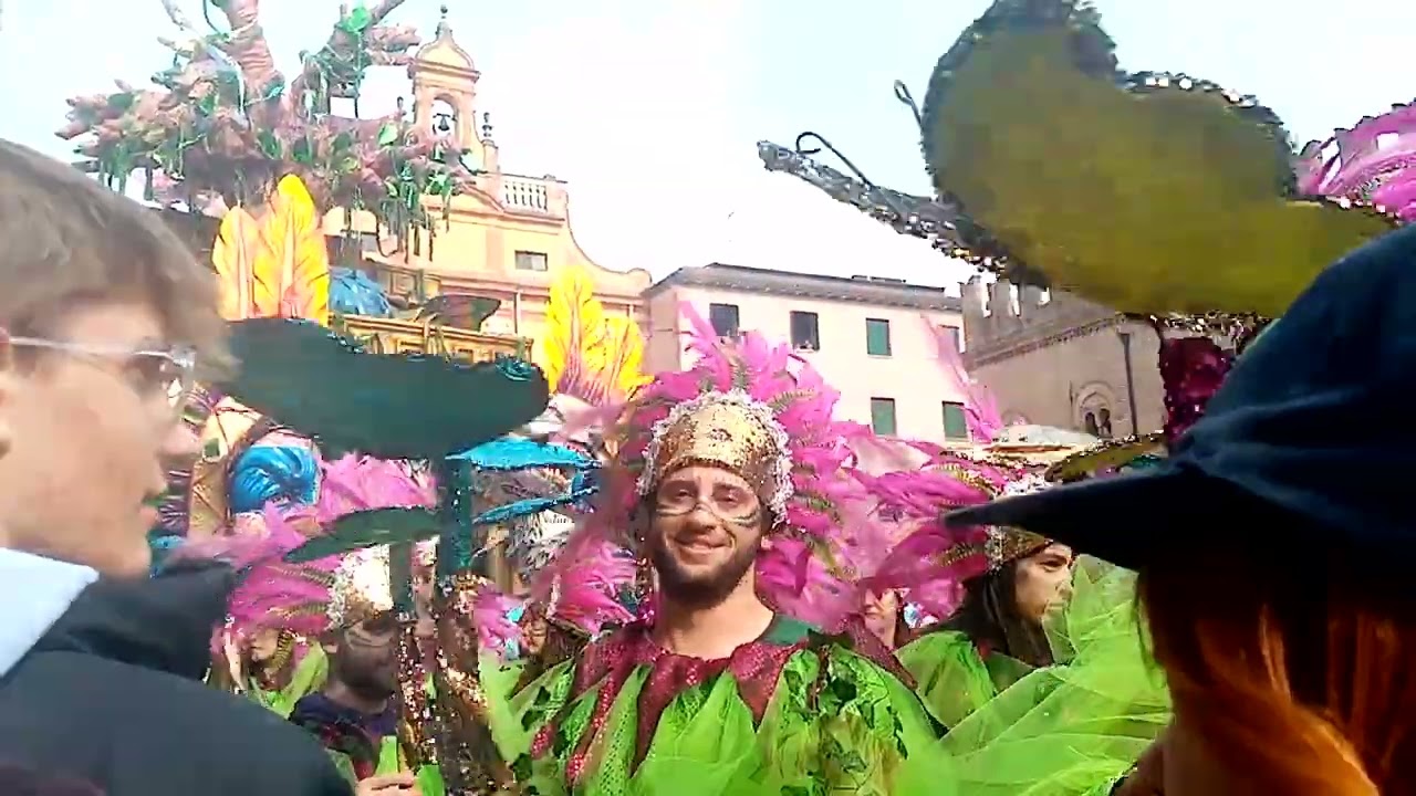 Carnevale di Cento 2025: Associazione Carnevalesca Mazalora 