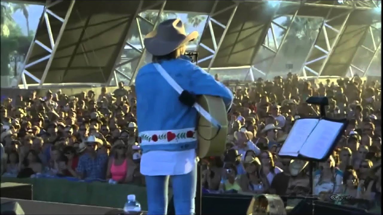 Dwight Yoakam ~  